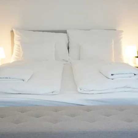 Free Parking!! Nap22 *