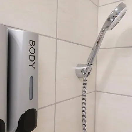 Free Parking!! Nap22 *